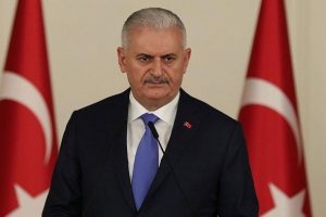 Başbakan Yıldırım: "Sınırları korumak ter&ouml;r gruplarına mı kaldı?"