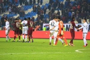 Trabzonspor, Konyaspor'a elendi