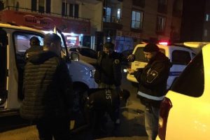 İzmir Buca'da 750 polisle uygulama