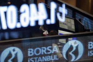 Borsa g&uuml;ne yatay başladı