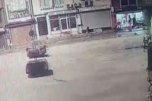 Pidecideki silahlı saldırı kamerada
