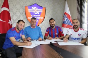Karab&uuml;kspor, 3 oyuncuyla resmi s&ouml;zleşme imzaladı