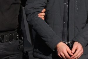 Kilis'te bir subay FET&Ouml;'c&uuml;y&uuml;m diyerek teslim oldu