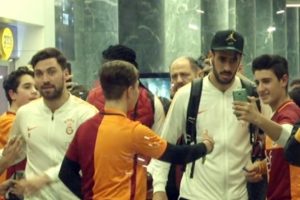 Galatasaray kafilesi İzmir'de