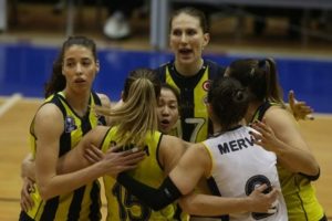Fenerbah&ccedil;e rahat kazandı
