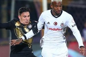 Beşiktaş yenilse de turladı