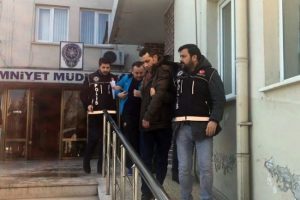 Bursa'daki uyuşturucu operasyonunda 8 kişi adliyeye sevk edildi