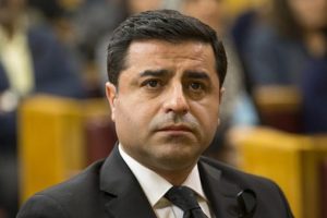 HDP'den istifa eden Kaplan: 'Demirtaş istenirse ikna edilebilir'