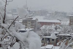 Kapalı 18 k&ouml;y, 54 mezra yolunda &ccedil;alışma başlatıldı
