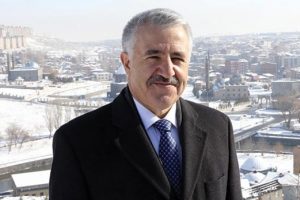 Bakan Arslan: "T&uuml;rkiye artık d&uuml;nya lideri bir &uuml;lkedir"