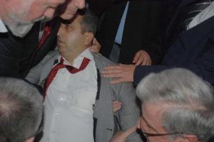 İYİ Parti Bursa Kurucu İl Başkanı Yılmaz toplantıda kalp krizi geçirdi