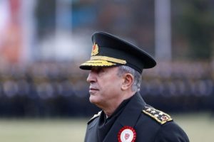 Orgeneral Akar harekatı karargahtan y&ouml;netiyor
