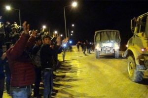 T&uuml;rk halkından Mehmet&ccedil;ik'e sevgi g&ouml;sterisi
