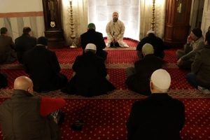 Camilerde Sela okunmaya başladı