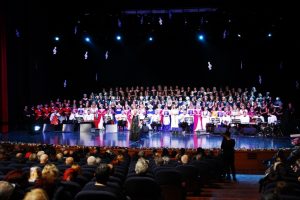 Bursa Nil&uuml;fer Kadın Korosu'ndan 13 yılda 130 konser