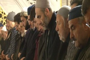 90 bin camide Mehmet&ccedil;ik i&ccedil;in dualar edildi