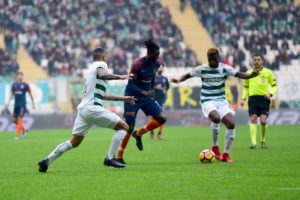 Bursaspor evinde Başakşehir'e kaybetti