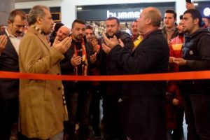 Kayserispor'da coşkulu store a&ccedil;ılışı
