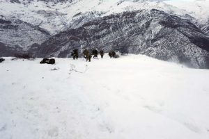 Bitlis'teki &ccedil;ığ b&ouml;lgesinde ilk g&ouml;r&uuml;nt&uuml;ler