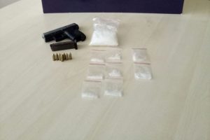 Bursa'daki uyuşturucu operasyonunda 12 g&ouml;zaltı