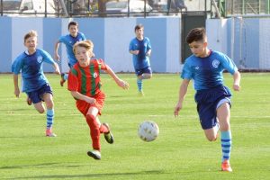 Bursa Yıldırım Belediyespor şampiyonluğa koşuyor