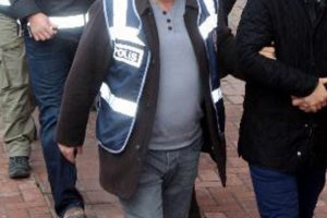 HDP'li eş başkan g&ouml;zaltına alındı