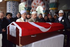 Şehit TEDAŞ &ccedil;alışanı toprağa verildi