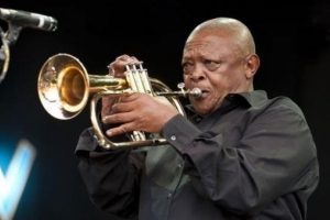 Cazın 'babası' Hugh Masekela hayatını kaybetti