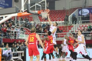 Pınar Karşıyaka, Murcia'ya ge&ccedil;it vermedi