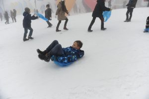 Bursa Uludağ'da poşet ski