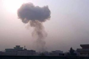 Afganistan'da bomba y&uuml;kl&uuml; ara&ccedil; patlatıldı