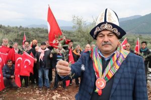 Y&ouml;r&uuml;kler Afrin sınırında
