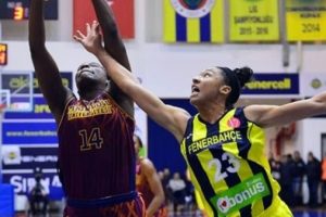 Yakın Doğu &Uuml;niversitesi deplasmanda Fenerbah&ccedil;e'yi devirdi