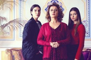 'Fazilet Hanım ve Kızları'nın kadrosuna hangi g&uuml;zel oyuncu katıldı?