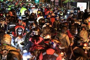 Kolombiya'da motosiklet s&uuml;r&uuml;c&uuml;lerinden protesto