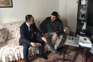 İBB, otob&uuml;sten indirilen gaziden &ouml;z&uuml;r diledi