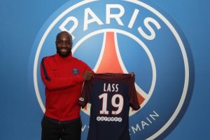 Paris Saint Germain, Lassana Diarra'yı kadrosuna kattı
