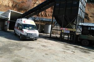 K&ouml;m&uuml;r madeninde g&ouml;&ccedil;&uuml;k: 1 &ouml;l&uuml;, 1 yaralı