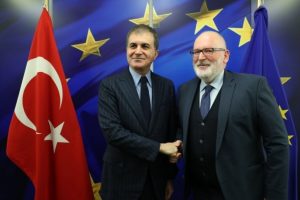 AB Bakanı &Ccedil;elik, Timmermans ile g&ouml;r&uuml;şt&uuml;
