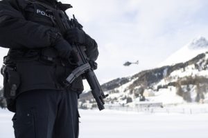 Davos'ta Trump &ouml;nlemleri