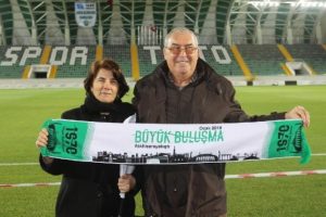 Akhisar'da yeni stadyuma ilgi b&uuml;y&uuml;k
