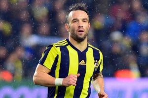 Giuliano'nun yerine Valbuena