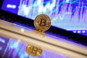 Ekonomi Bakanı Zeybekci'den 'kripto para' uyarısı