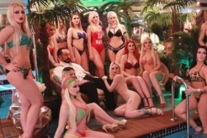 Adnan Oktar Cemaati'nden a&ccedil;ıklama geldi! "Bize operasyon geliyor"