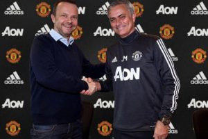 Mourinho 2020'ye kadar Manchester United'da