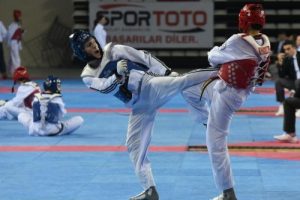 Tekvandoda dereceye giren sporcular belli oldu