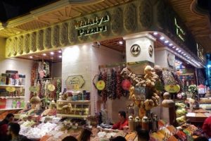 148 yıllık şirketi ikiye b&ouml;ld&uuml;ler! En &uuml;nl&uuml; mağazada bile...