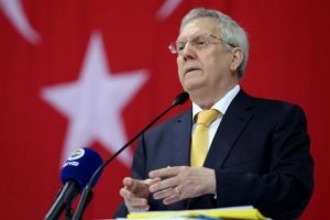 Fenerbah&ccedil;e'de dev FET&Ouml; temizliği!