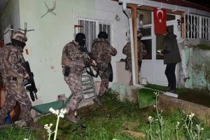 İstanbul'da hava destekli uyuşturucu operasyonu