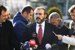 AK Parti S&ouml;zc&uuml;s&uuml; &Uuml;nal'dan skandal ifadeye ilk yorum!